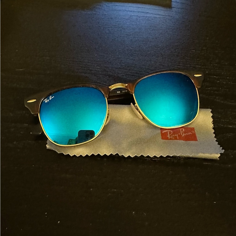 Ray-Ban Mirrored Clubmaster Sunglasses